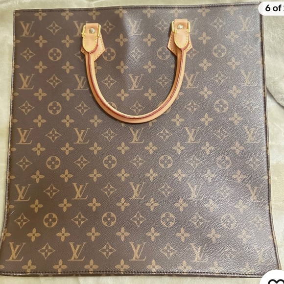 Louis Vuitton Sac Plat Handbag # M51140 - Picture 2 of 16